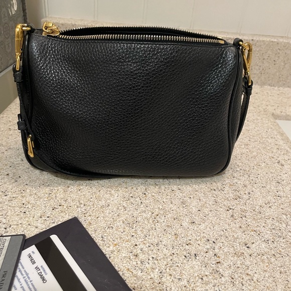 Prada small bag - Picture 8 of 16